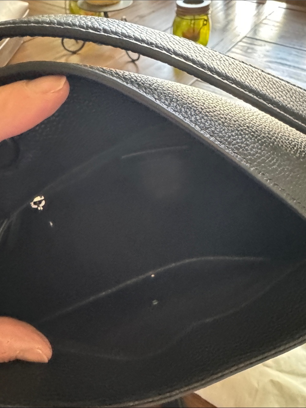 Quince Black Structured Leather Shoulder Bag - Picture 4 of 4